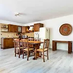 Apartment Lunilu - Open Space 5 Minuti Dal Mare